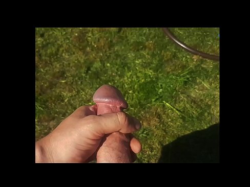 ❤️ Vruća zgodna jebe svoju ružičastu macu i svršava špricom u ljetnoj bašti ☑ Porno vk na bs.xxxtophd.ru ❌❤